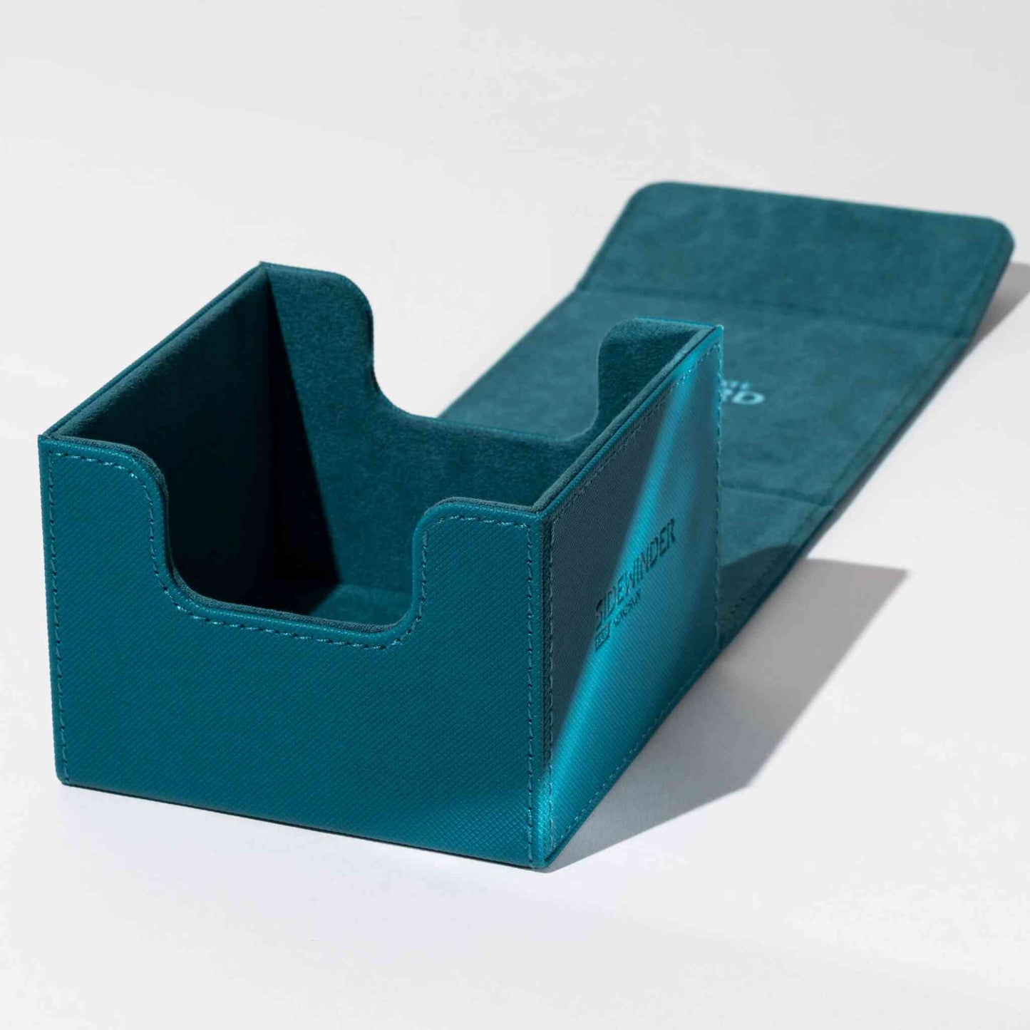 GAM-DEC-UGD011344