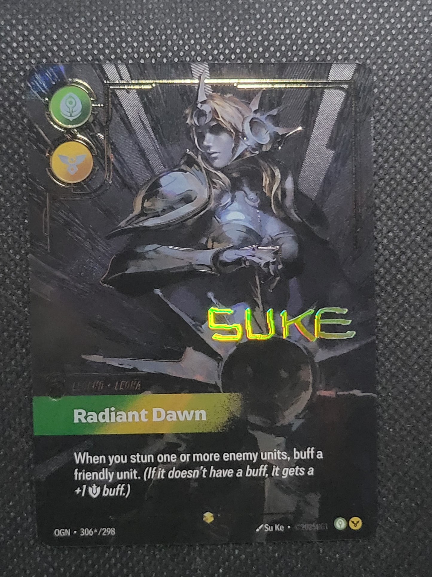 Radiant Dawn (Leona) — Signature|Foil — ID 17459