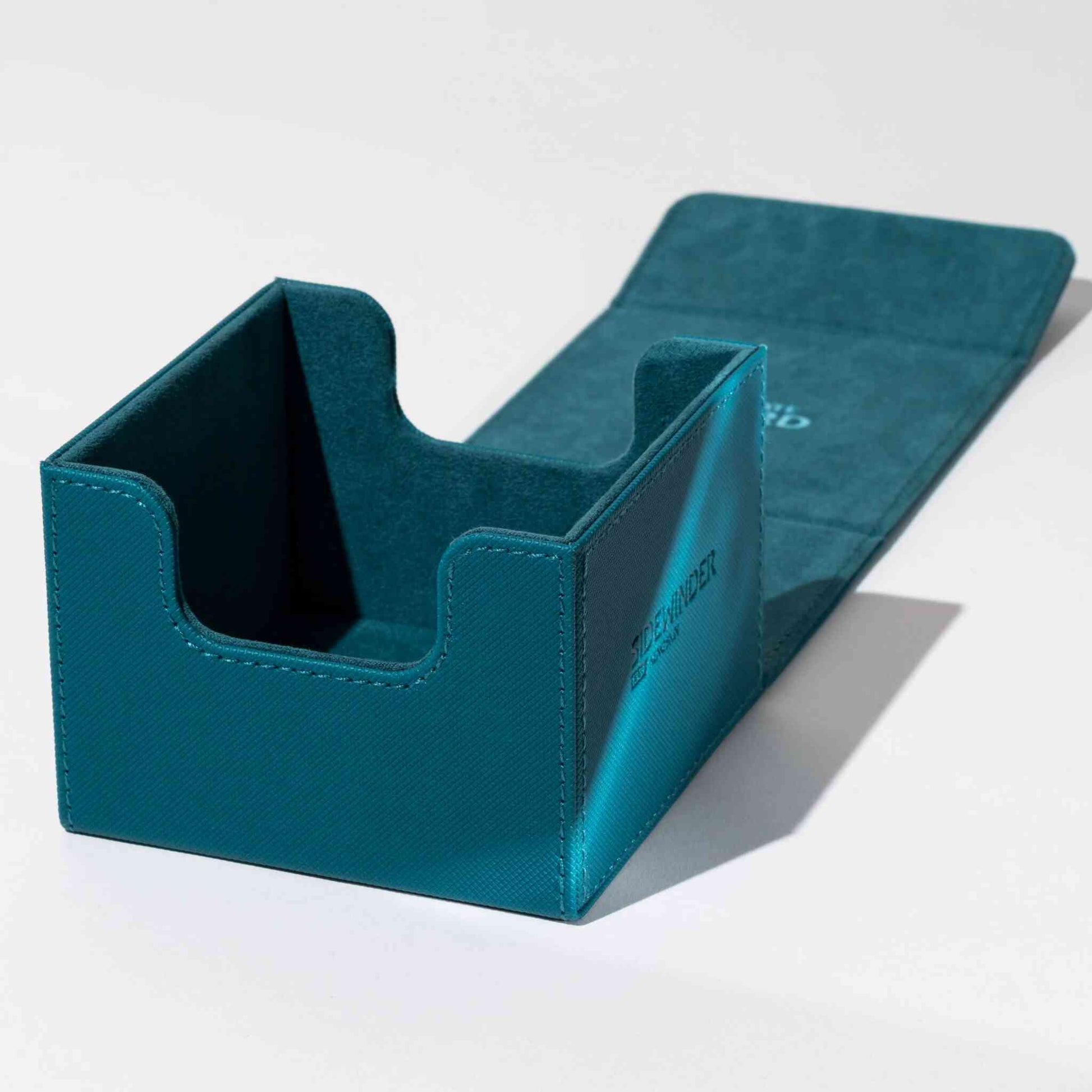 GAM-DEC-UGD011344