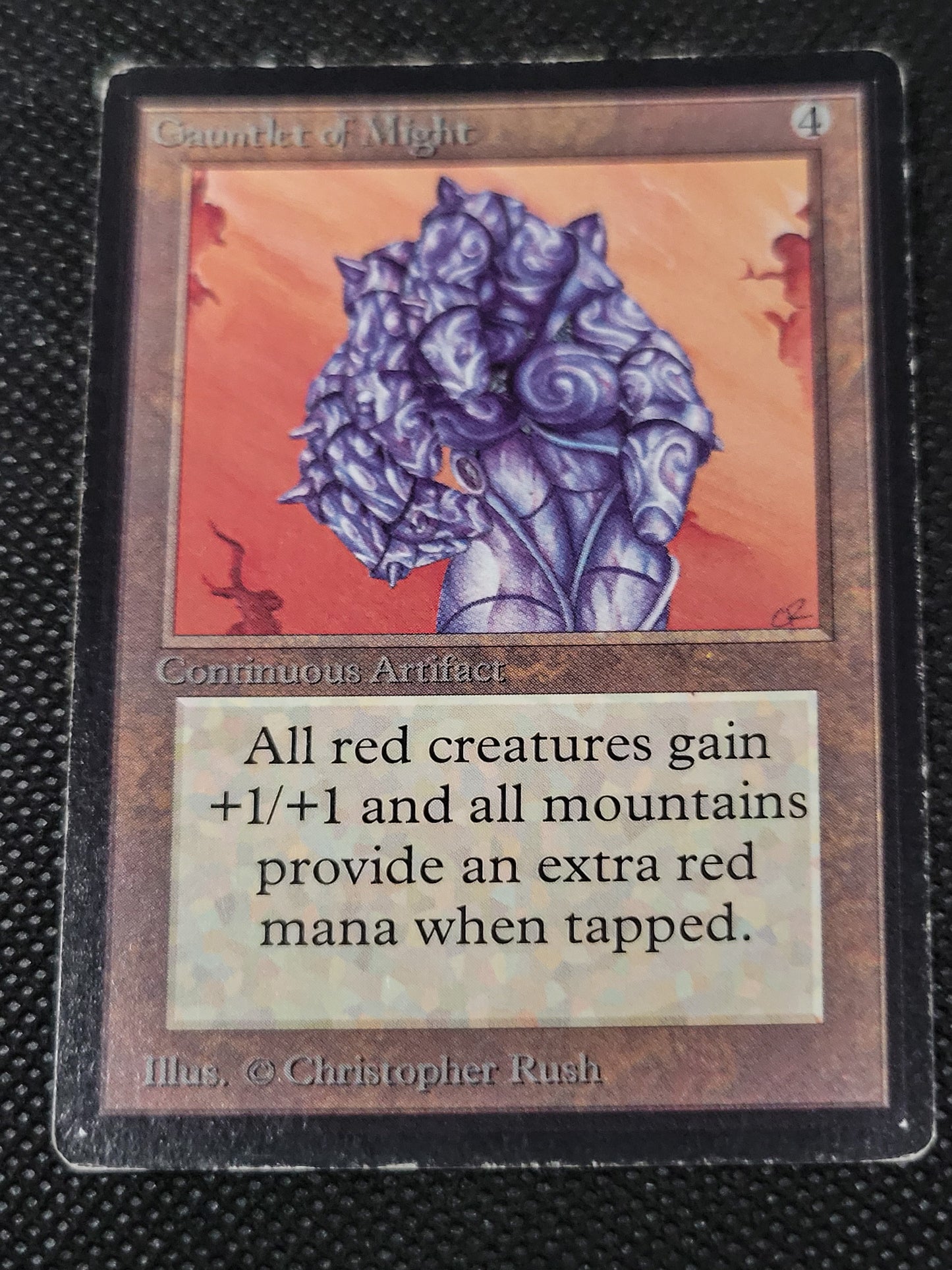 Gauntlet of Might — Damaged — ID 17033