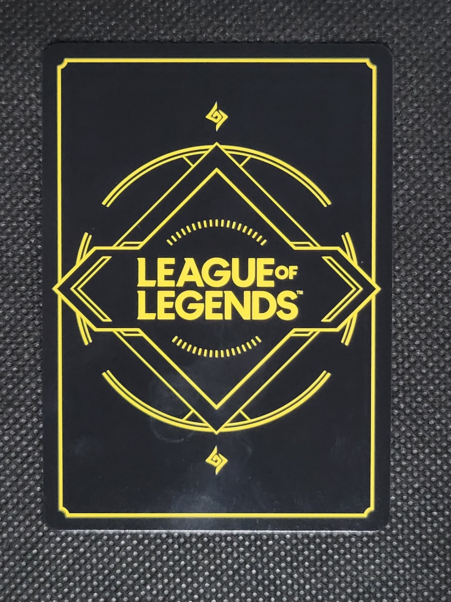 Keeper of the Hammer (Poppy) — Signature|Foil — ID 19209